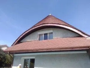 Installation de tuiles plates